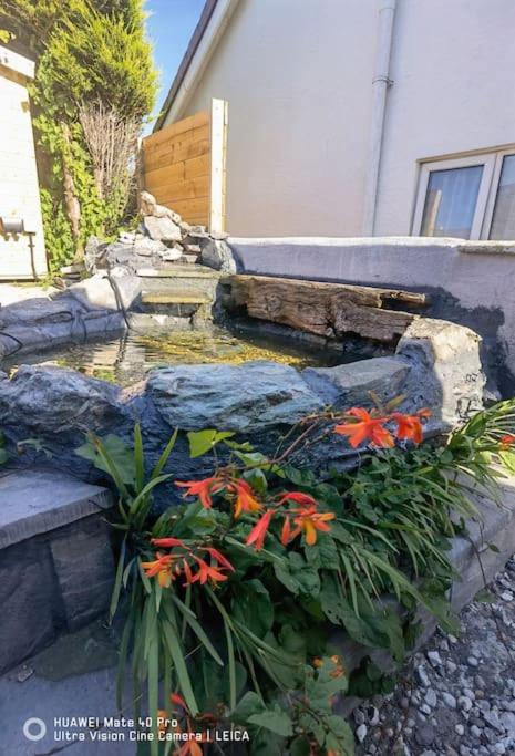 Brynglas Cottage With Hot Tub, Anglesey. Llanfachraeth Εξωτερικό φωτογραφία
