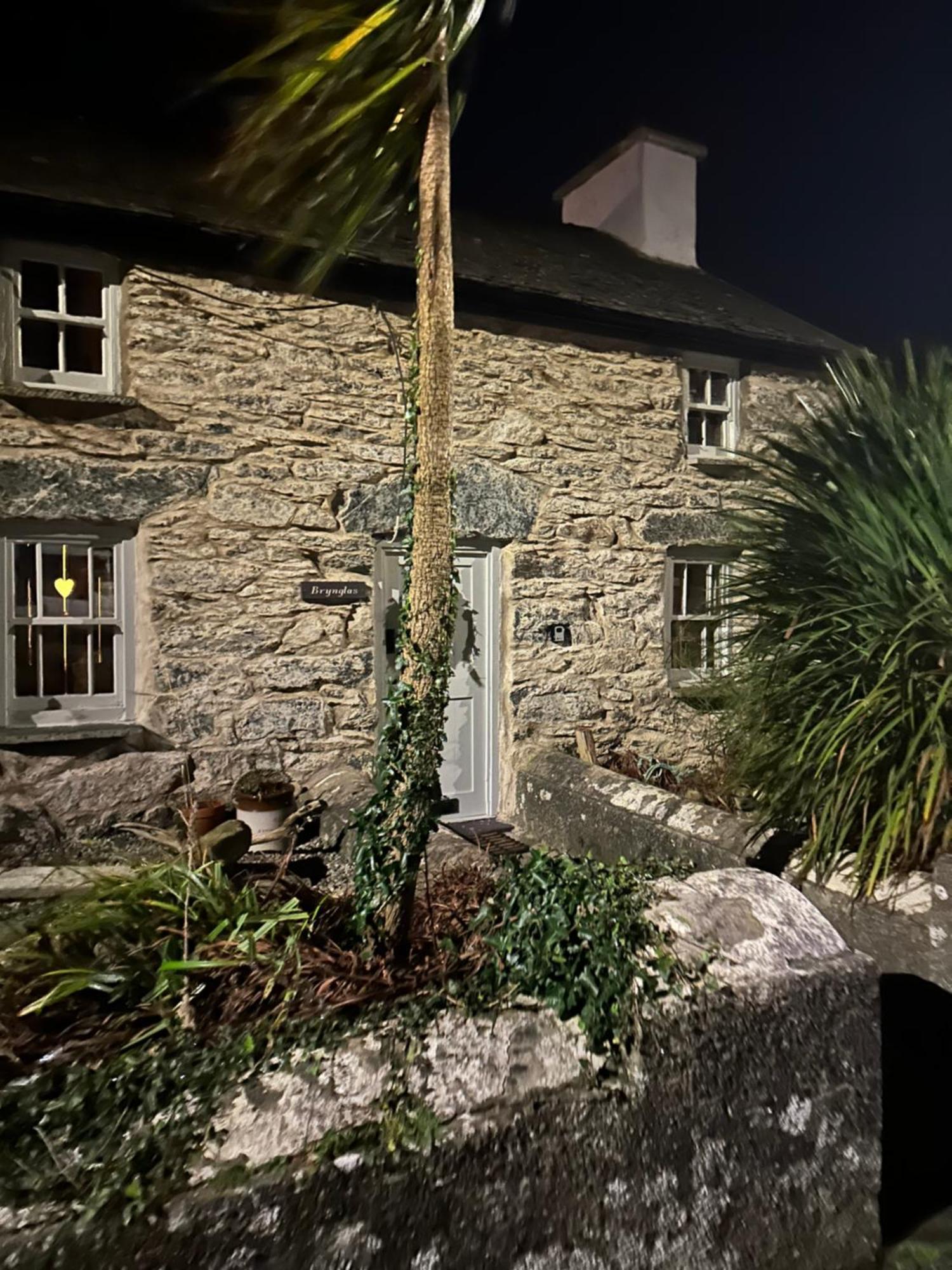 Brynglas Cottage With Hot Tub, Anglesey. Llanfachraeth Εξωτερικό φωτογραφία